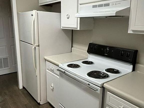 5th image of 3108 Sundance Cir