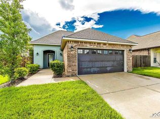 121 Ainsley Dr, Thibodaux, LA 70301