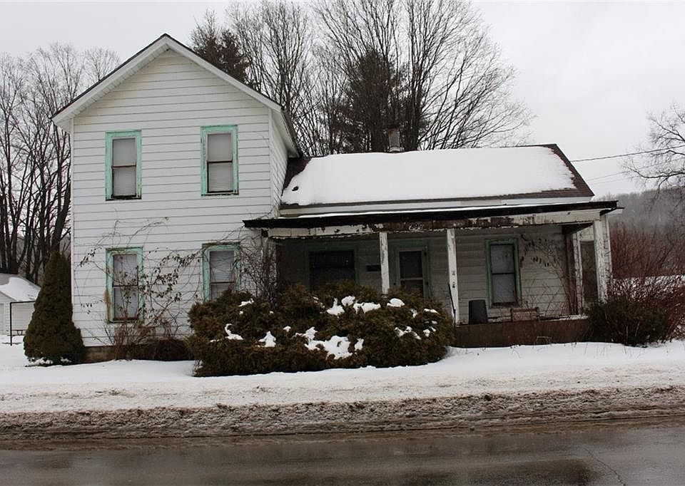 1st image of 297 E Dyke St