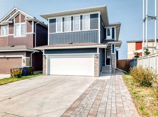 27 SE Redstone Hts NE, Calgary, AB T3N 0T6
