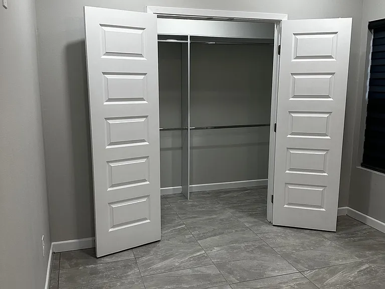 1002 Sugar Garden Dr — Photo 15