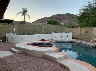 4386 E Pearce Rd, Phoenix, AZ 85044