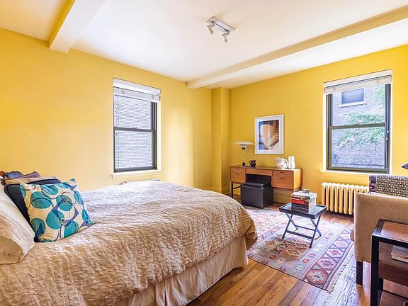 3rd image of 424 E 52nd St APT 2F