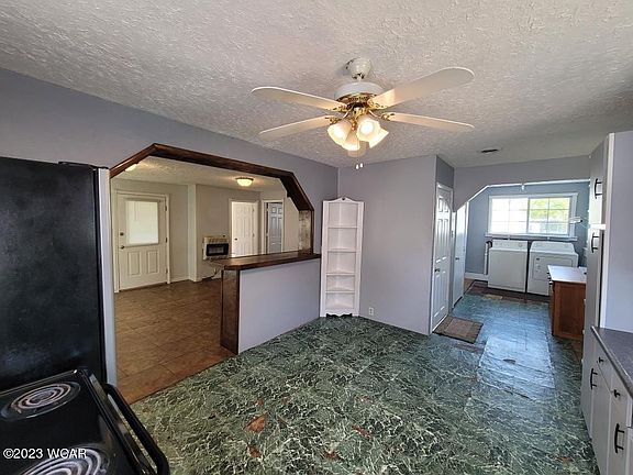 4th image of 410 Gilmore St