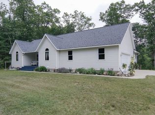 10352 Automobile Rd, Whitehall, MI 49461