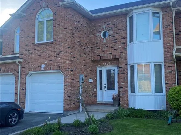3380 Sandy Ln, Burlington, ON L7M 3S8