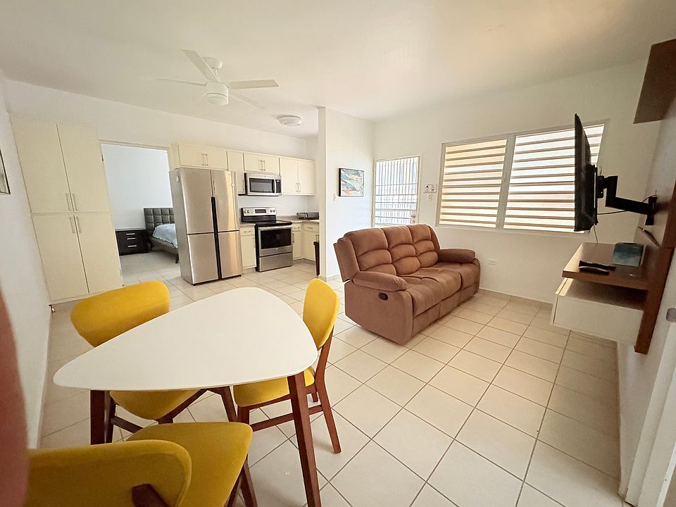 1st image of 318 Calle Citadel #2
