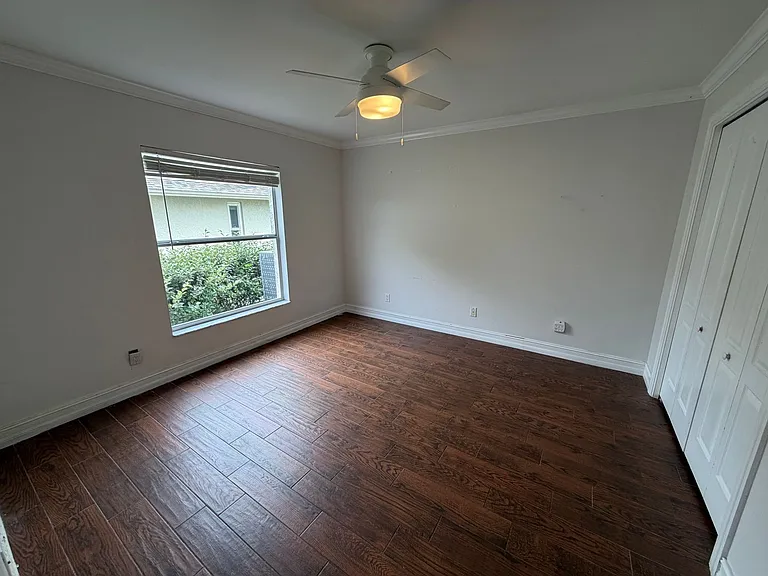3425 Anton Ct — Photo 32