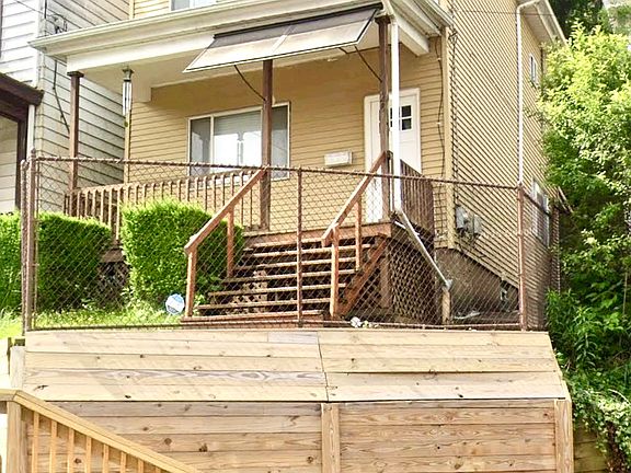 2nd image of 28 Howard St