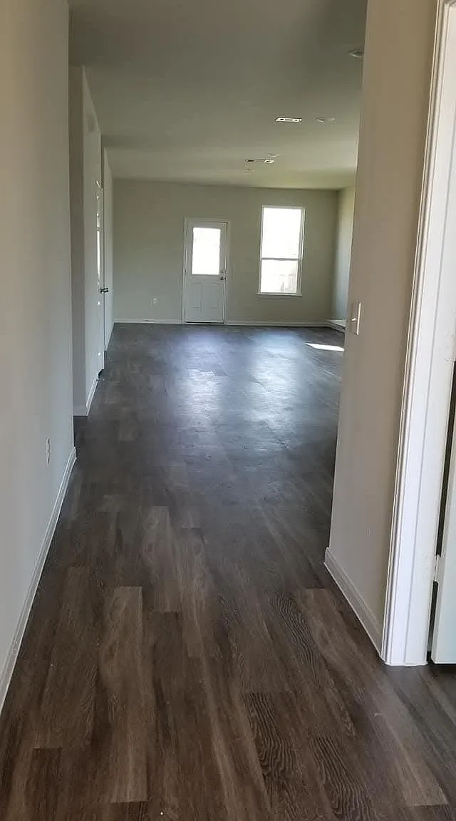 3 bed, 1650 sqft, $2,000 — Photo 1