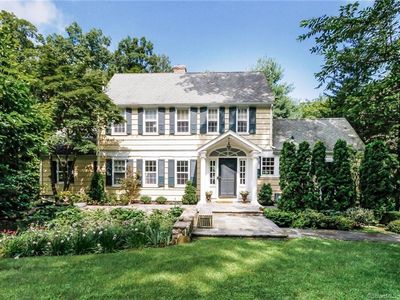 7 Riverview Dr, Norwalk, CT, 06850