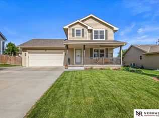 12427 S 218th Ave, Gretna, NE 68028