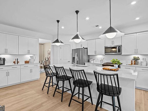 5th image of 6085 Marigold Way