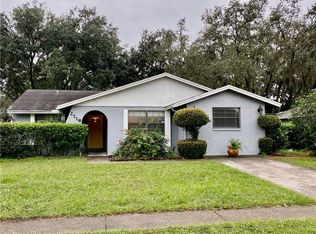 2718 Midtimes Dr, Tampa, FL 33618
