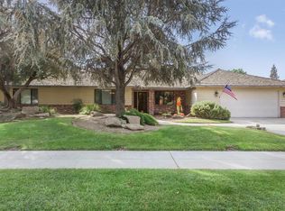 1563 E Fallbrook Ave, Fresno, CA 93720