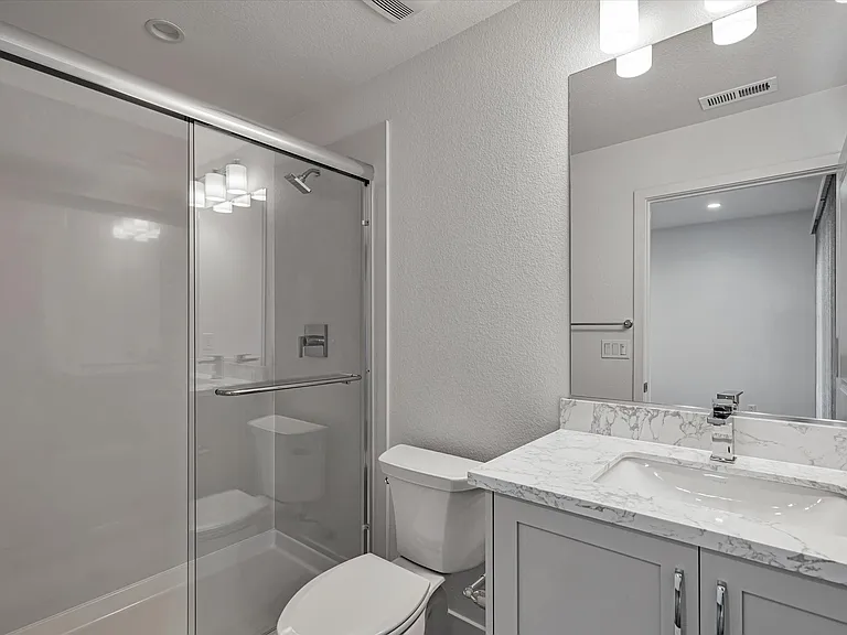 1010 Sinopia Ter — Photo 29