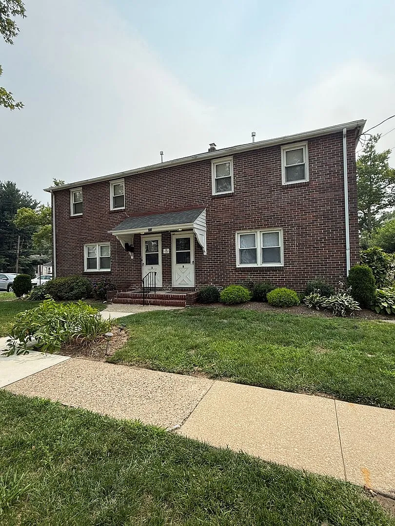1 bedroom | 1 bath - Oaklyn, NJ - Nice Quiet Neighborhood — Photo 2