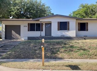 656 Willow St, Hurst, TX 76053