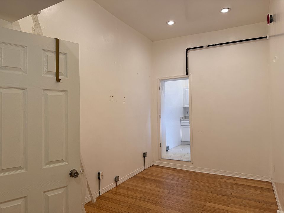 1st image of 822 N Broad St #2C