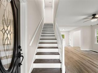 170 Sunset Oaks Dr, Cornelia, GA 30531