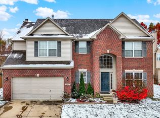 9981 Hidden Falls Cir, Fishers, IN 46037