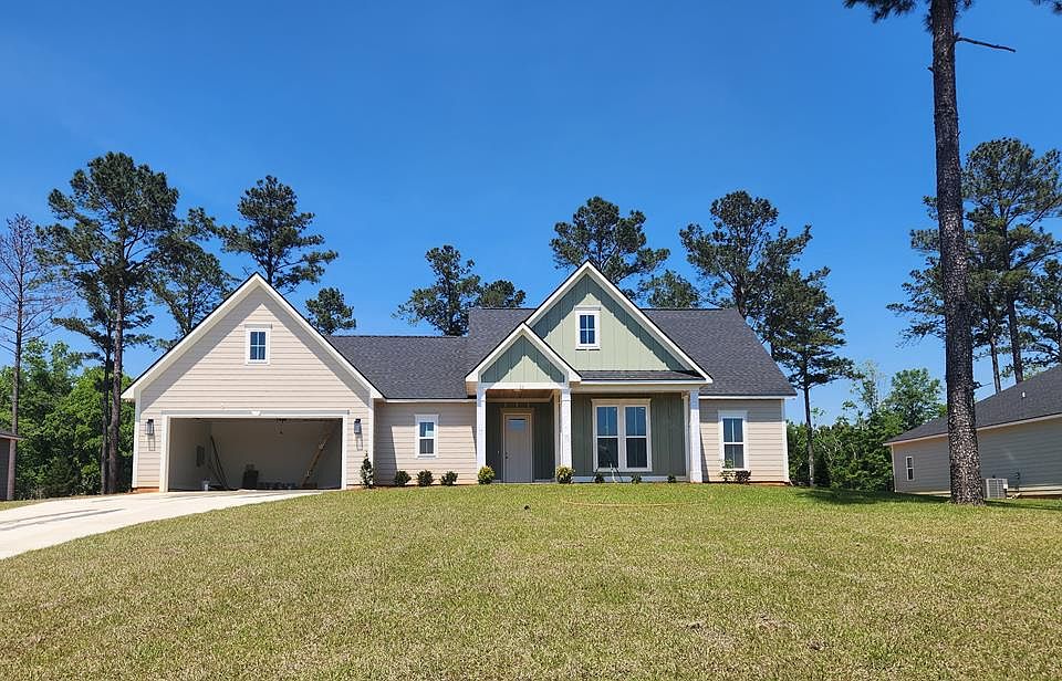 1st image of 329 Willow Oak Loop