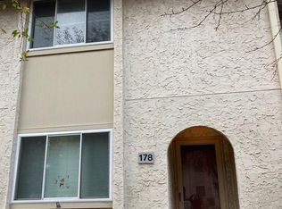 178 Thoreau Dr, Plainsboro, NJ