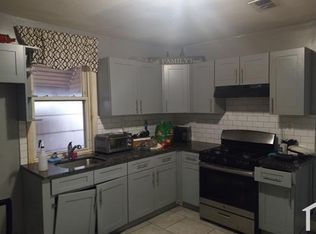 96 W 19th St FLOOR 2, Bayonne, NJ 07002