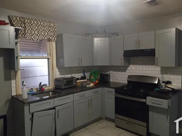 96 W 19th St Floor 2, Bayonne, NJ 07002