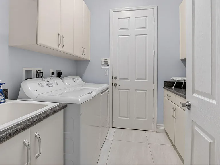 8263 Arabian Range Rd — Photo 46