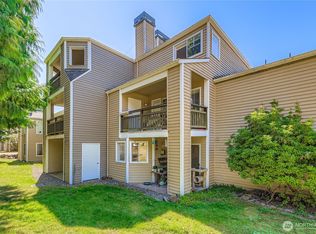 5300 Harbour Pointe Blvd UNIT 305J, Mukilteo, WA 98275
