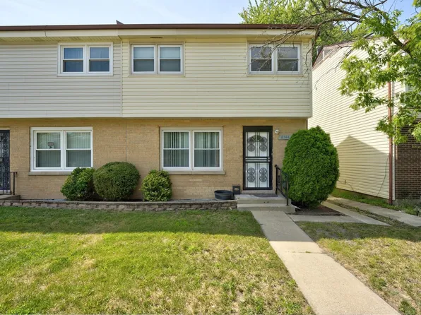 6144 S Dorchester Ave, Chicago, IL 60637