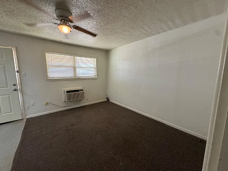 5909 E Dm #40-7 — Photo 2