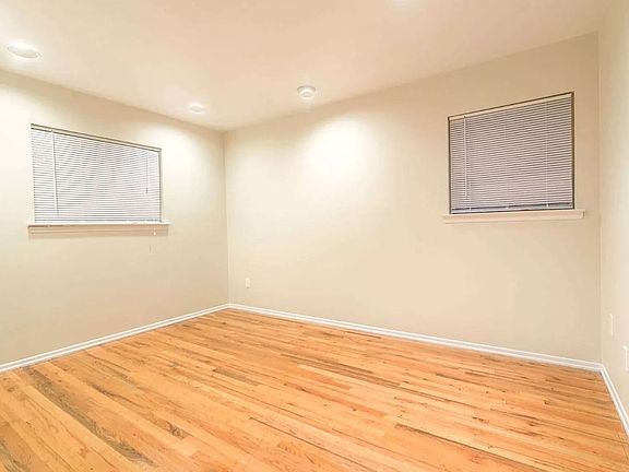 2nd image of 16039 85th St