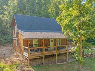 469 Hammond St, Valley Head, AL 35989