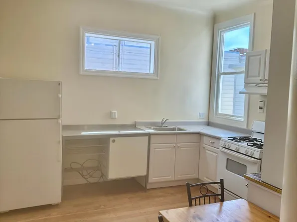 824 Valencia St #A, San Francisco, CA 94110