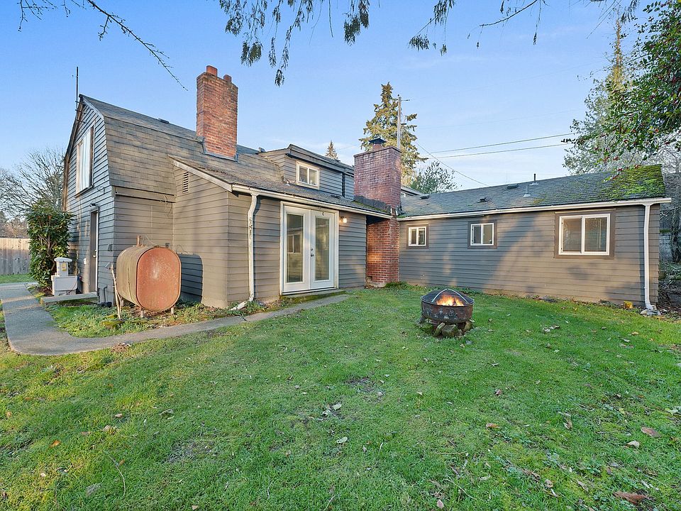 1st image of 604 98th St S #C