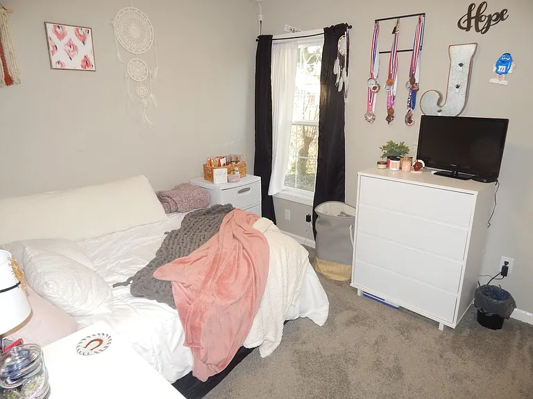 180 Economy St — Photo 10