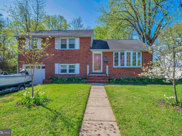 319 School Ln, Linthicum, MD 21090