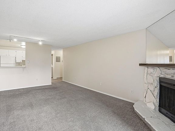 4th image of 6121 E 6th Ave APT K108