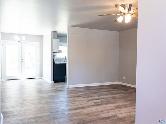 5th image of 6203 Valley Park Dr NW
