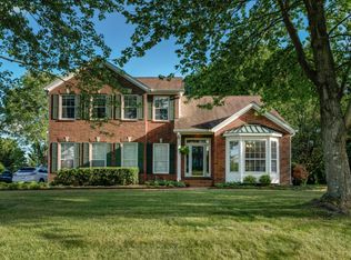 225 Dandridge Dr, Franklin, TN 37067