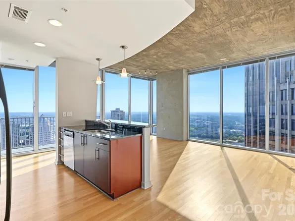 210 N Church St Unit 3315, Charlotte, NC 28202