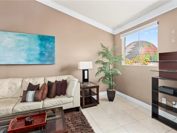 210 E Flamingo Rd, Las Vegas, NV