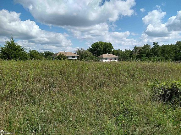 3rd image of 1856 Crystal Springs Ln