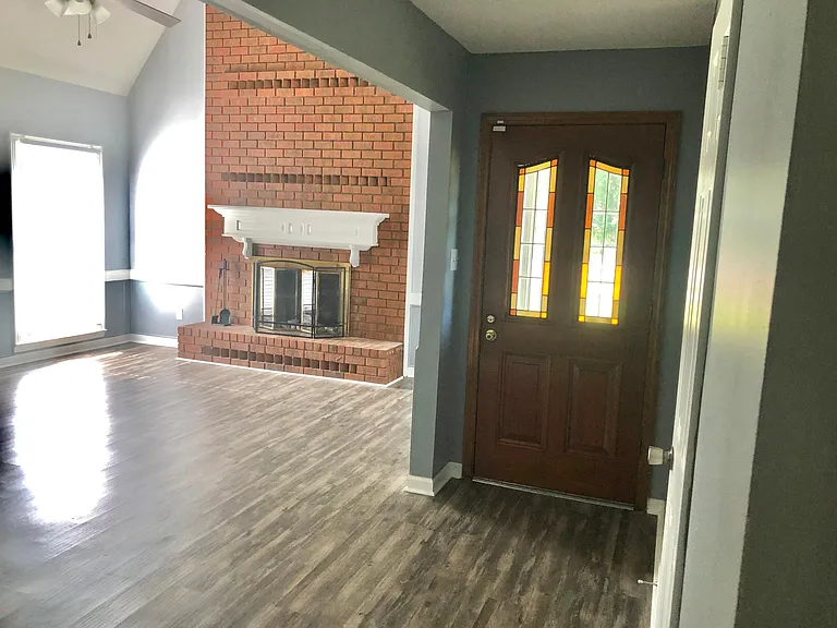 8358 Trinity Rd — Photo 5