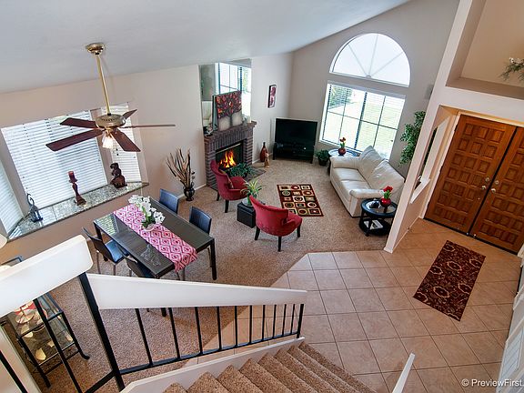 2nd image of 256 Paseo Marguerita