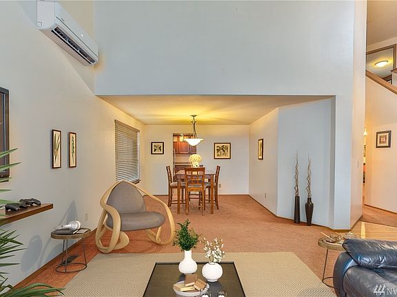 4th image of 7111 70th Ave NE