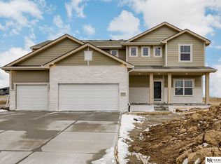 17101 Sarah St, Bennington, NE 68007