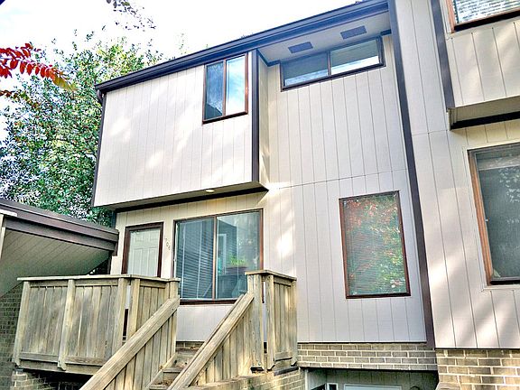5th image of 1706 Westwind Way #130